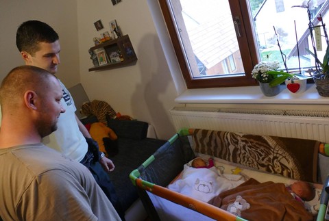 pôrod polícia sprievod Trenčín