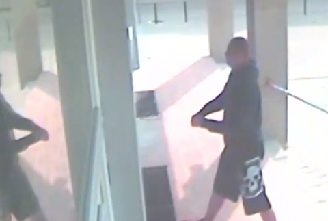 Zákazník vylúpil herňu 