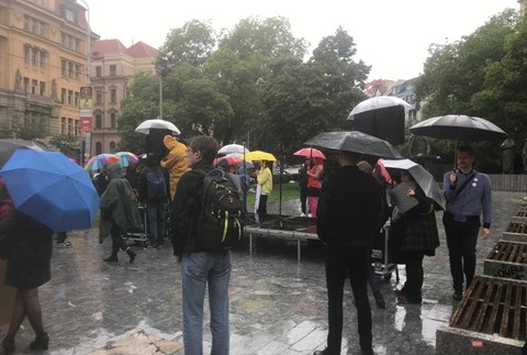 Protest Stojíme pri kultúre vyzýva ministerku Laššákovú na odchod