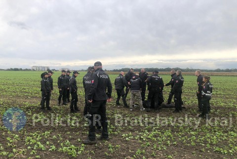 Muž útočil nožom v Bratislave