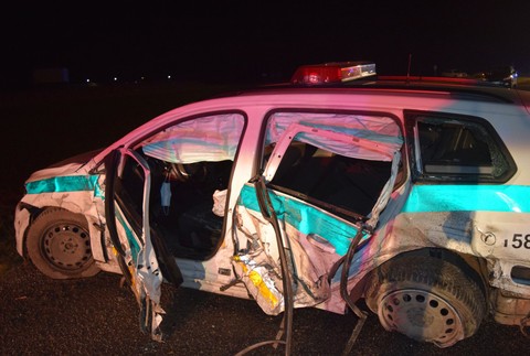 Nehoda policajtov z Nitry. Do ich služobného auta vrazilo auto v protismere  