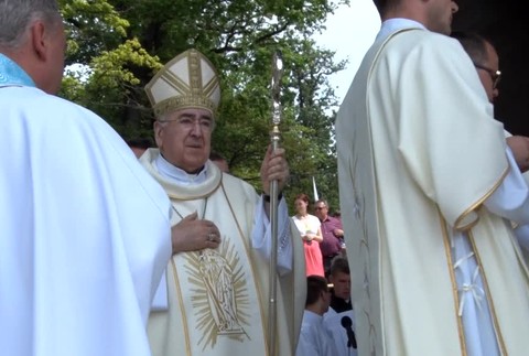 Levočskú horu opäť zaplavili pútnici z rôznych kútov Slovenska. Veriacich pozdravil aj poľský kardinál