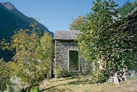 Švajčiarska chalupa, ktorá vás prekvapí interiérom