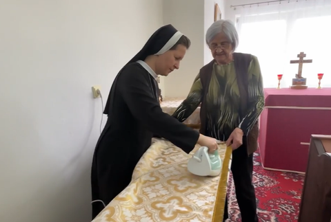 Veľká noc v domove dôchodcov 3