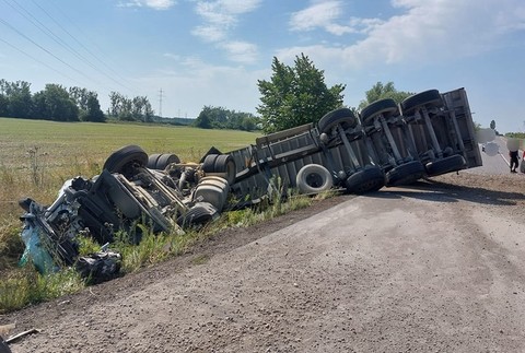 Vážna dopravná nehoda pri obci Kúty (1)