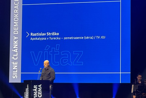 Striško vyhral novinársku cenu (3)