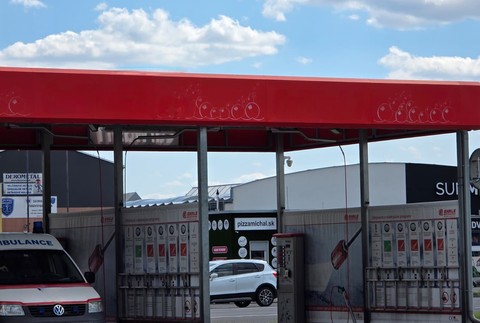 Autoumývarka v Pezinku 2