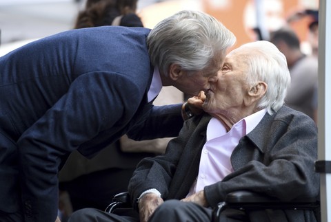 Michael s otcom Kirkom