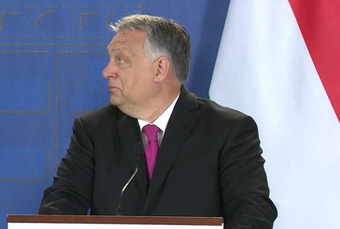 Objavili sa vážne pochybnosti, či Orbánove úmysly sú v súlade s právom Európskej únie.