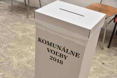 Volebná urna na Myjave