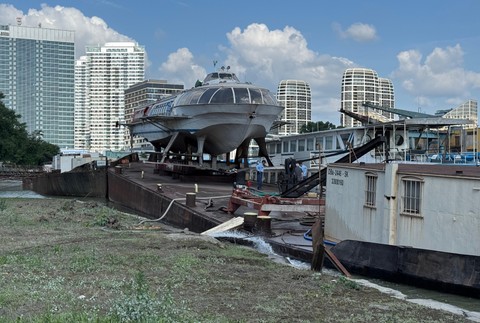 raketa lod pristav bratislava