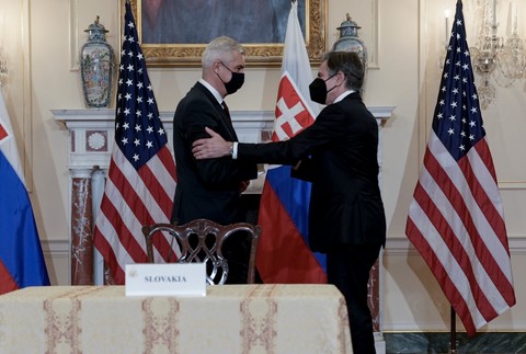 US_Slovakia_30661-b643d51ad75a464bbc59b228ef41ae2d