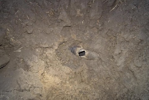 Pri orbe poškodil plynové potrubie. Pre nebezpečenstvo výbuchu uzavreli cestu11195