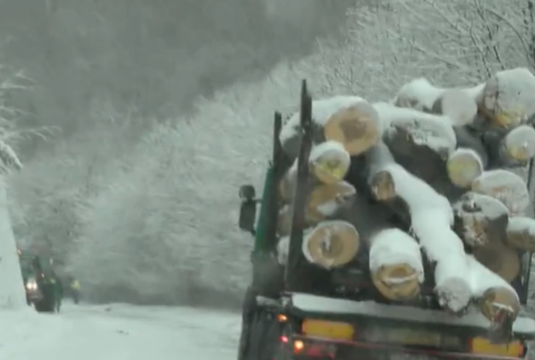 Sninský okres prekvapila snehová kalamita