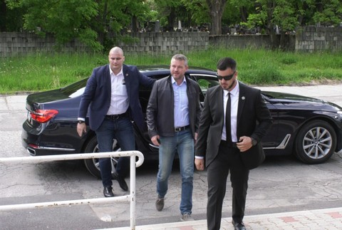 Peter Pellegrini odvolil v Banskej Bystrici v eurovoľbách 