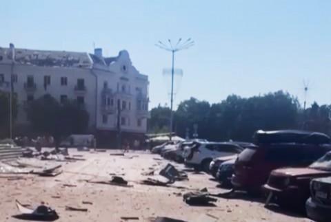 Ukrajina Rusko Černihiv útok obete zranení vojna na ukrajine (5)