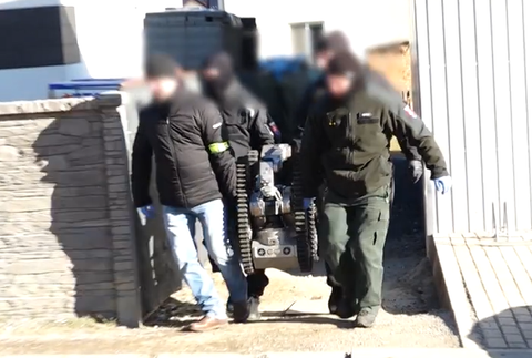 Výrobca výbušnín 2