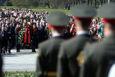 Rusko Moskva vojenská prehliadka vojaci Putin