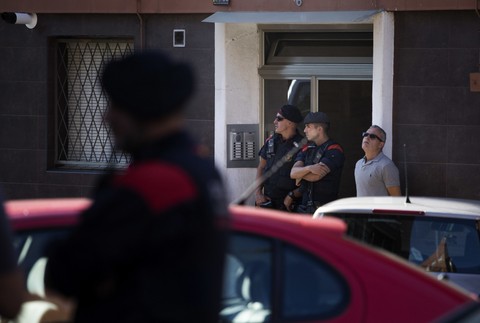 Polícia v Barcelona zastrelila útočníka s nožom