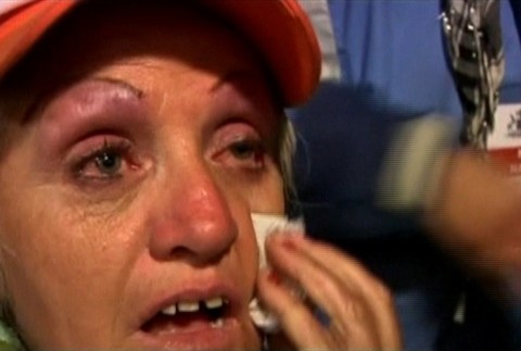 zachrana banikov-placuca zena