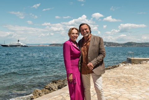 Stastny novy rok 2 - Dobro dosli