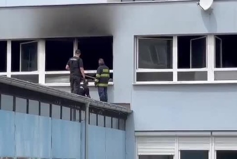 [multi] Požiar škola 10650