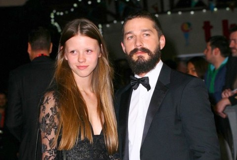 Shia LaBeouf a Mia Goth