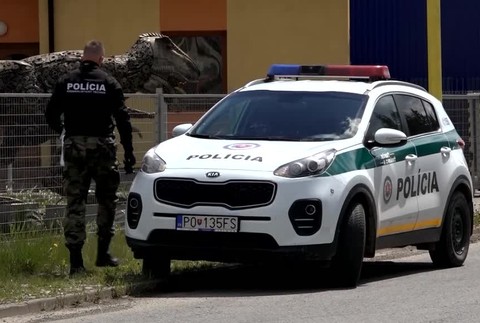 [multi] utopeny 8159