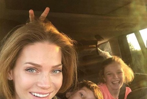 Andrea Verešová s deťmi