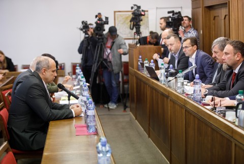 Výbor pre obranu a bezpečnosť vypočúva kandidátov na post prezidenta Policajného zboru SR