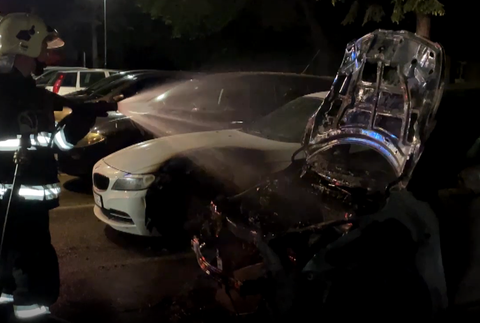 Úmyselné podpálenie auta