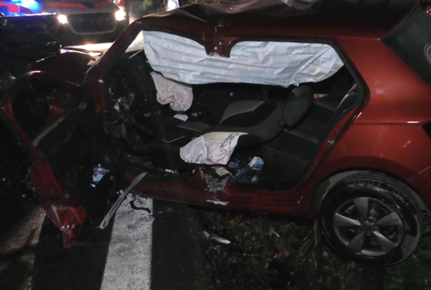 Čelná zrážka áut