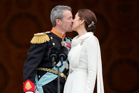 Denmark_Royal_Abdication984415