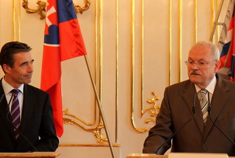 Rasmussen s prezidentom Ivanom Gašparovičom