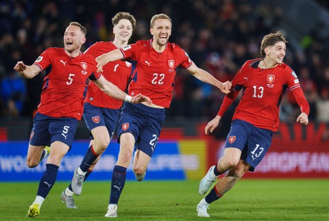 Czechia_Denmark_WCup_Soccer229012205365000432