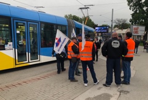 FOTO: V Košiciach štrajkujú vodiči MHD. Chcú ešte pritvrdiť