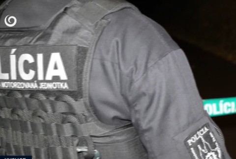 Nočná streľba na Kysuciach skončila tragicky.