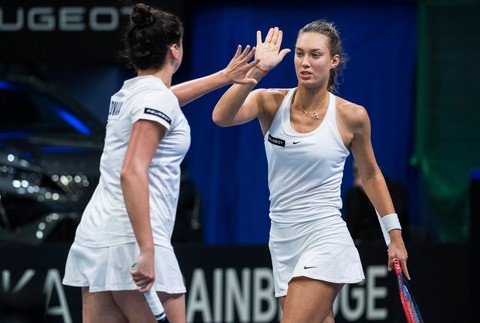 Viktória Hrunčáková a Tereza Mihalíková