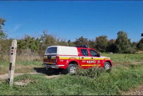 [multi] padnuté lietadlo ráno 5406