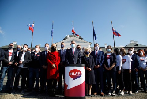 Odovzdali petičné hárky