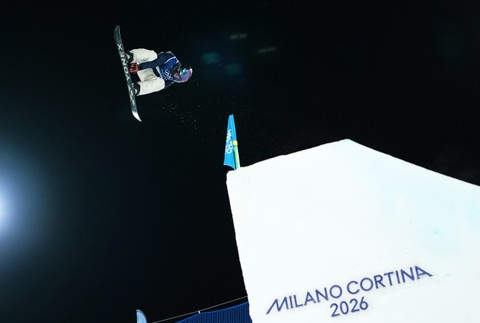 Japonský snowboardista Kira Kimura