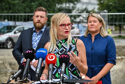 výstavba nájomných bytov muchovo námestie bratislava (4)