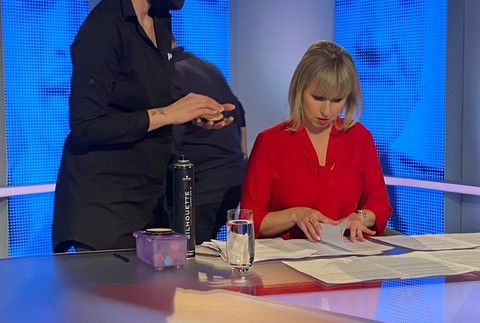 00ce33e2-4472-4dbe-8667-cac4a21b812c