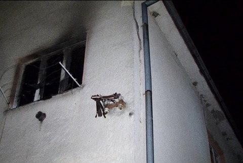 Silný výbuch plynu otriasol bytovkou. Obyvateľov museli evakuovať