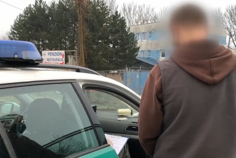 Mladý vodič bol pod vplyvom drog. 