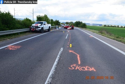 Zahynuli dvaja mladí muži.