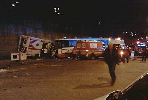 sidlisko Sásová v BB nehoda sanitka autobus