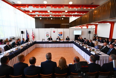 Výjazdové rokovanie vlády SR v Uhrovci (30.9.2026)