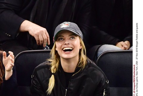 Margot Robbie na zápase Rangers