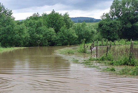 Záplavy v obci Beluj (1)